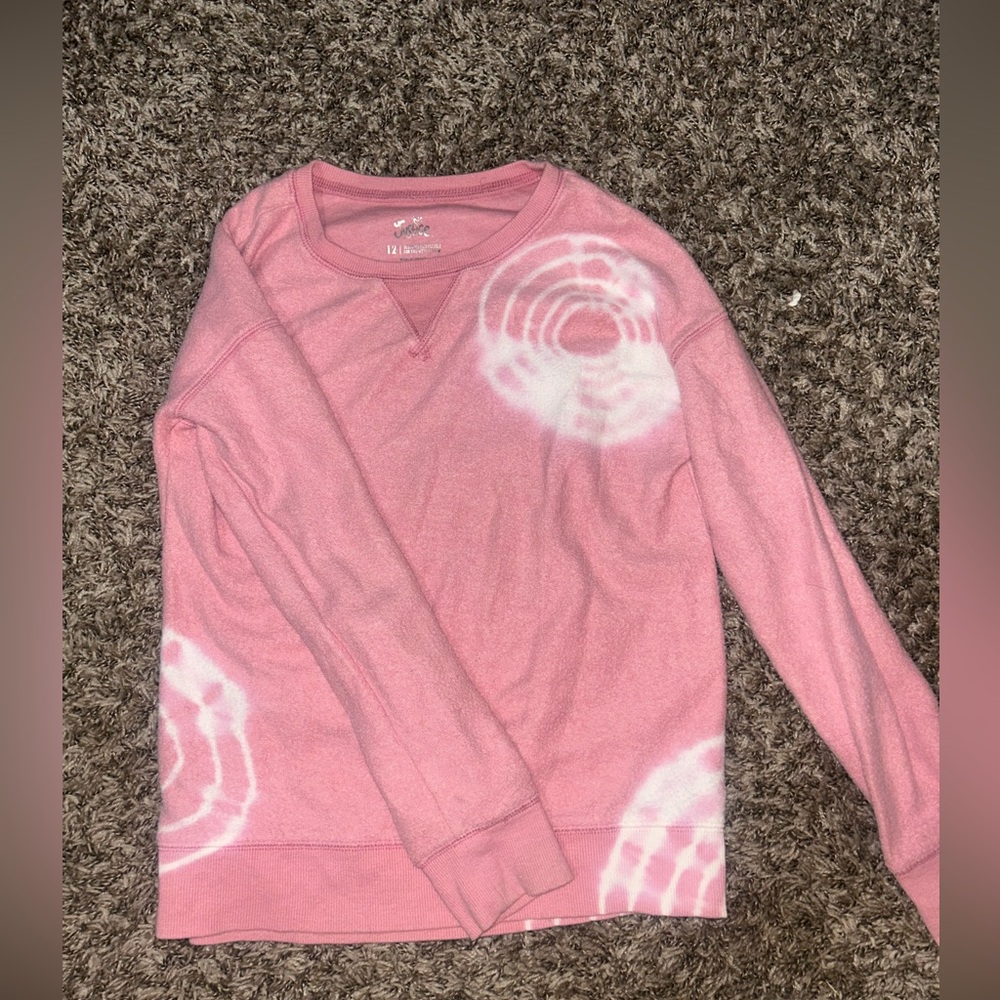Tie Dye pink Justice sweatshirt! Girls size 12. Perfect for fall and winter!!